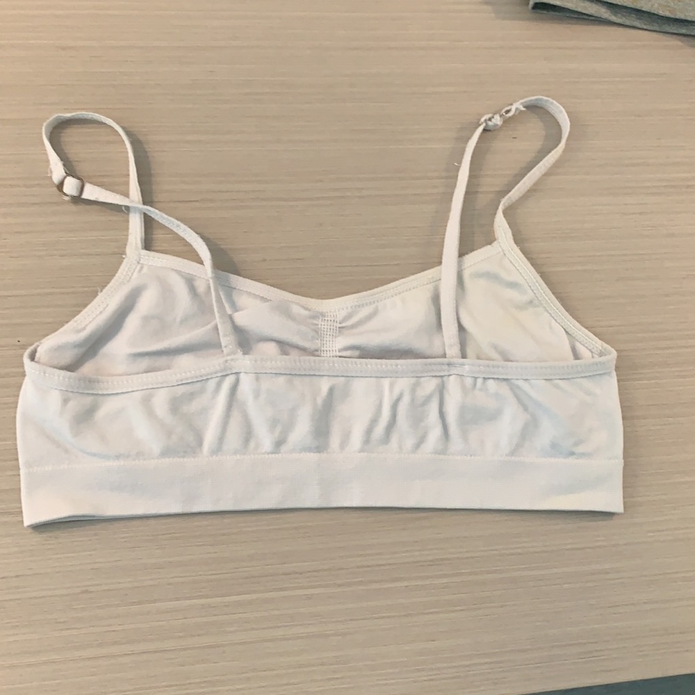 4 bras - Picture 10 of 14